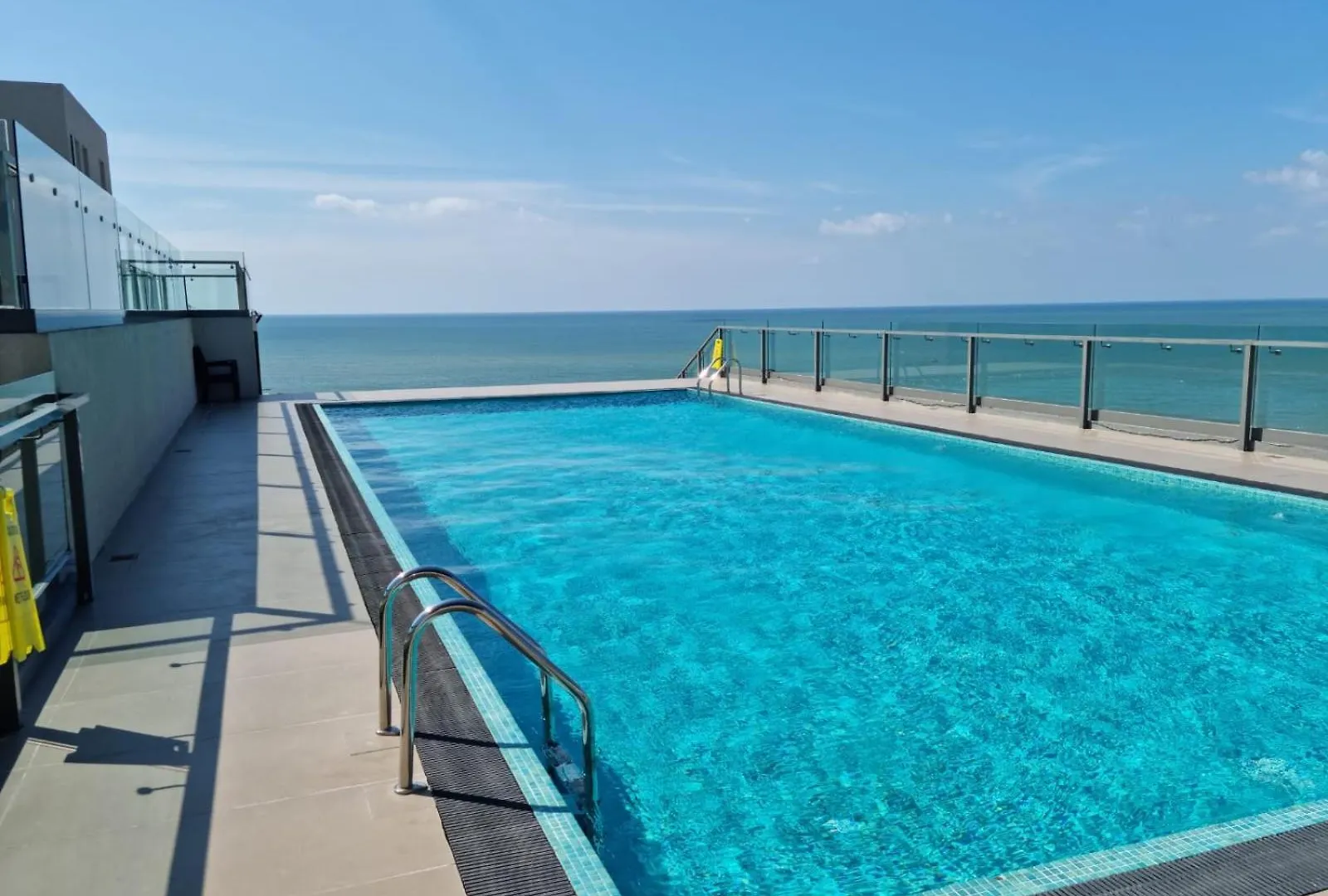 Sea View Luxury Apartments By Tyronne 尼甘布 斯里兰卡